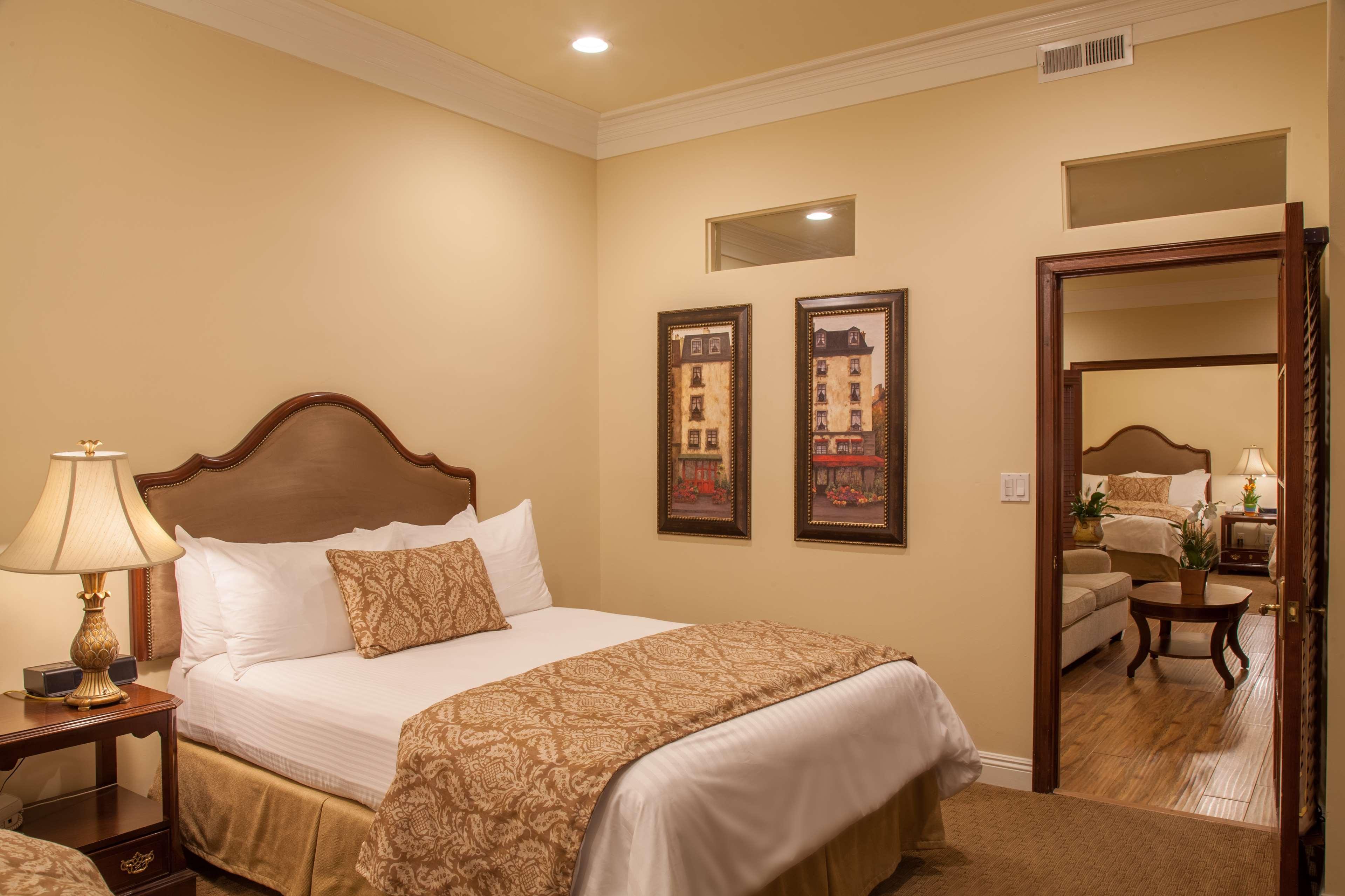 Best Western Plus Sunset Plaza Hotel Лос-Анджелес Экстерьер фото